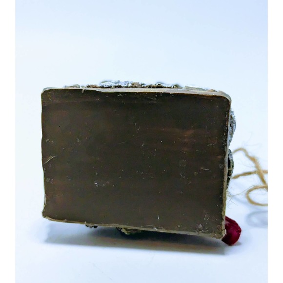 Vintage Resin Cardinals Christmas Tree Birdhouse Ornament Snow Holly Wreath - Picture 5 of 7